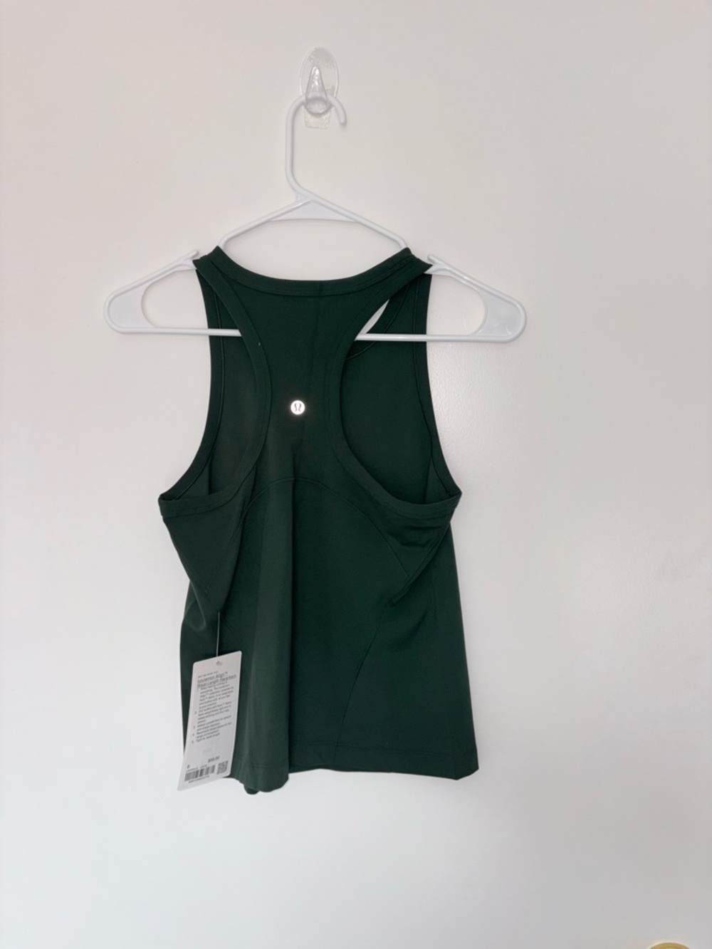 lululemon athletica Deep Forest Green Racerback Tank - Women Size 8 - Picture 4 of 5